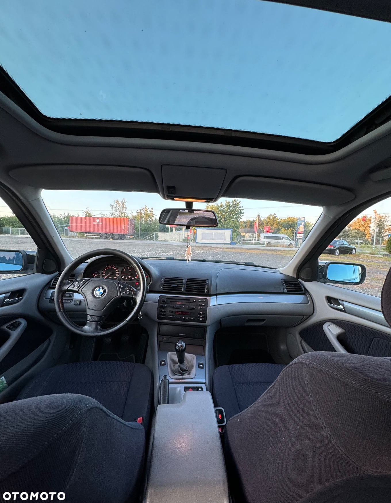 BMW Seria 3 325i - 8