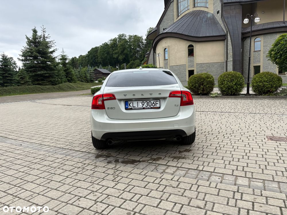 Volvo S60 - 6