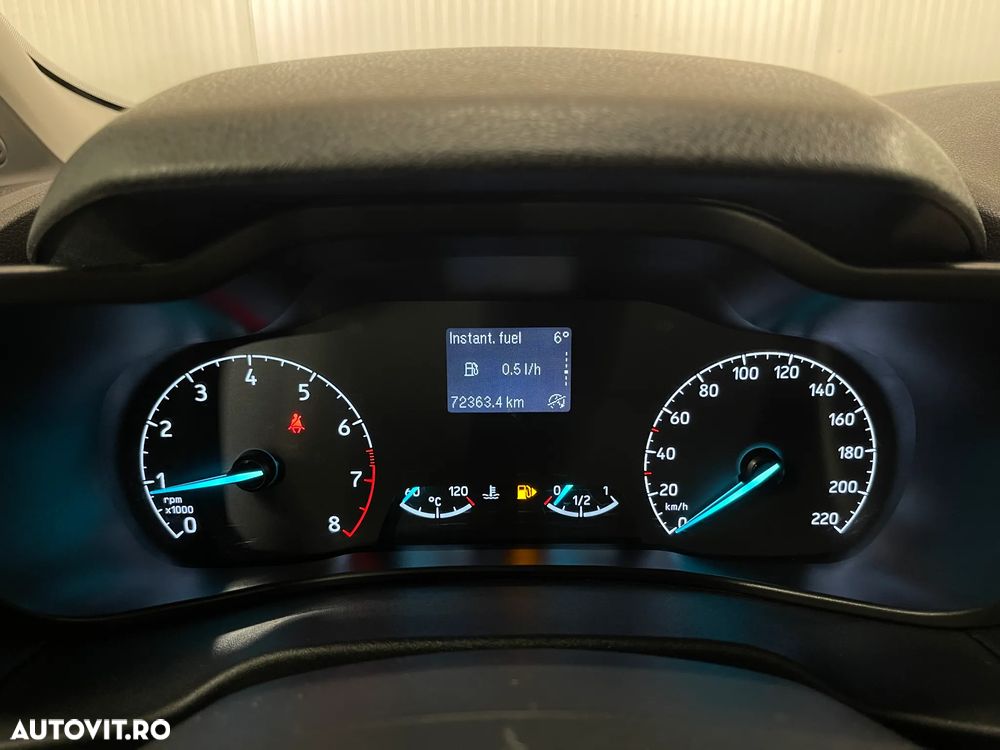 Ford Transit Connect - 13