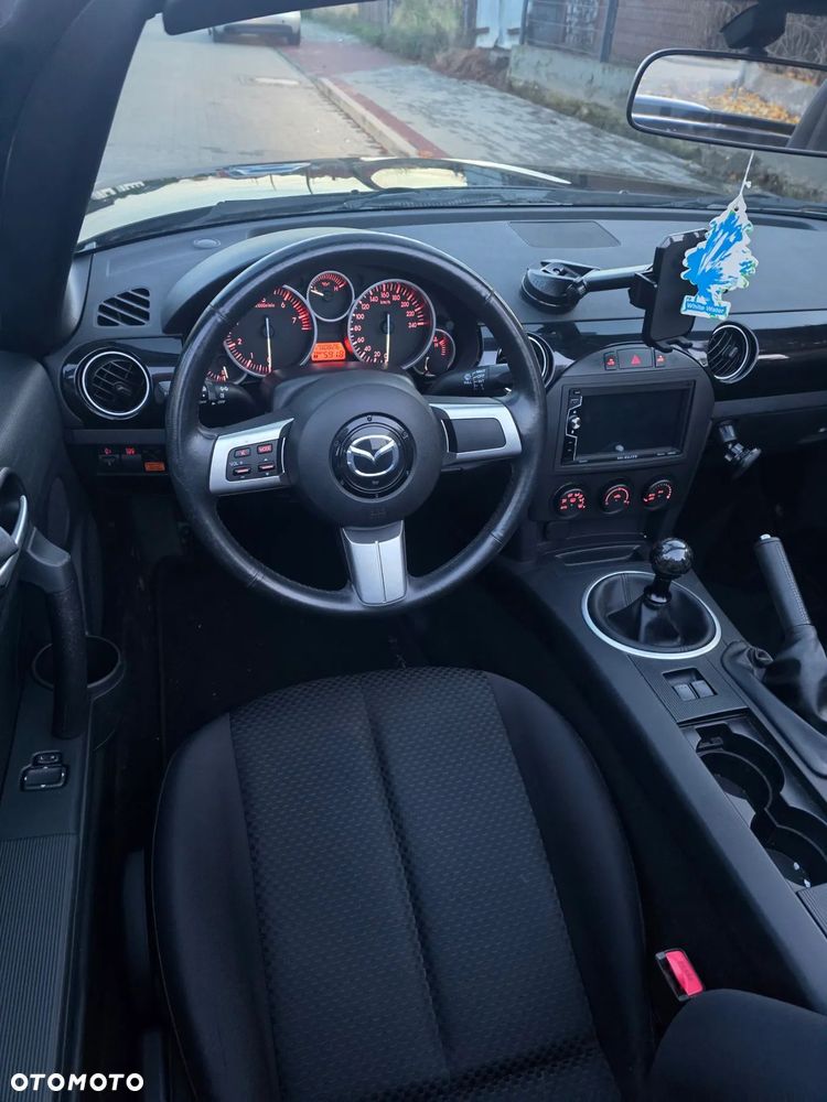 Mazda MX-5 1.8 MZR Roadster Coupe Energy - 21