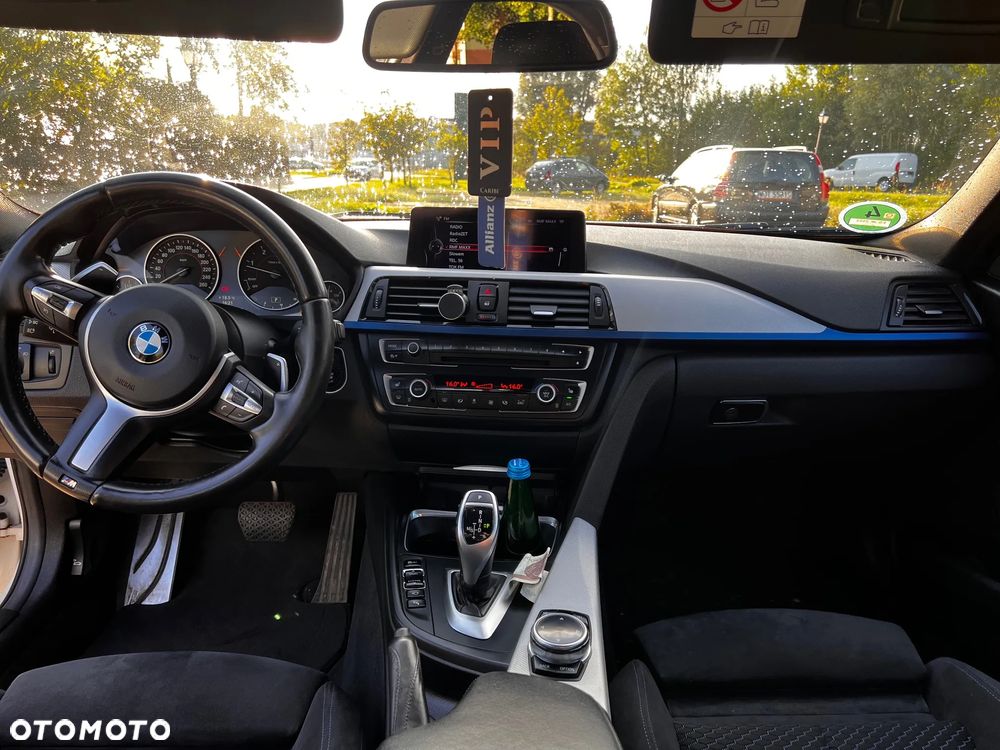 BMW Seria 3 335d xDrive M Sport Sport - 9