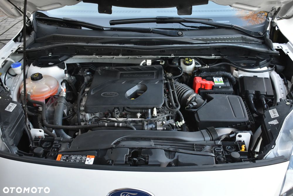 Ford Kuga 1.5 EcoBoost FWD Titanium - 9