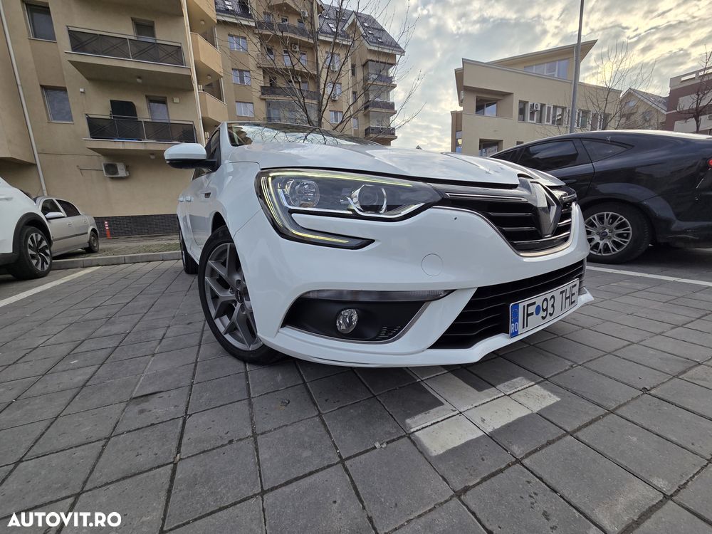 Renault Megane TCe Zen - 4