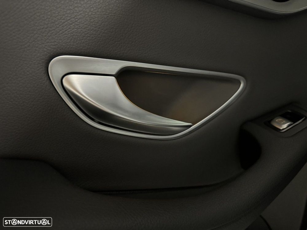 Mercedes-Benz GLC 300 de Coupé 4Matic - 38