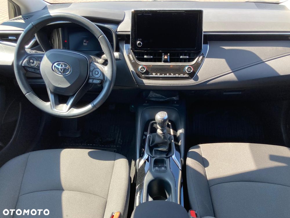 Toyota Corolla 1.5 Comfort - 8