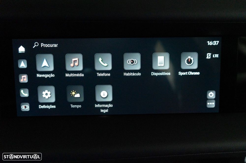 Porsche Taycan 4S - 12