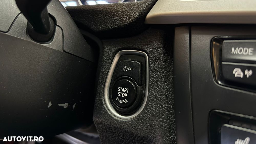 BMW Seria 3 316i Touring - 22