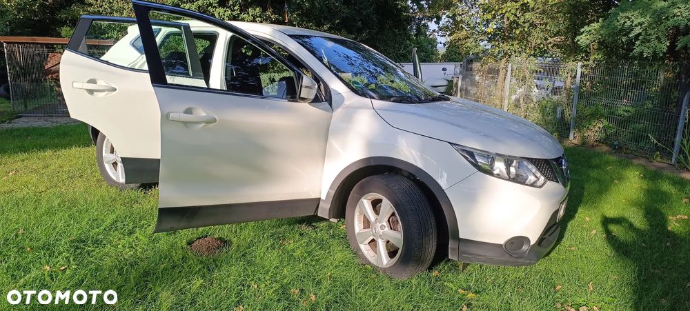 Nissan Qashqai - 14