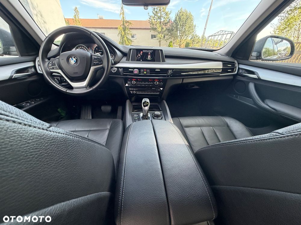 BMW X6 xDrive30d - 16