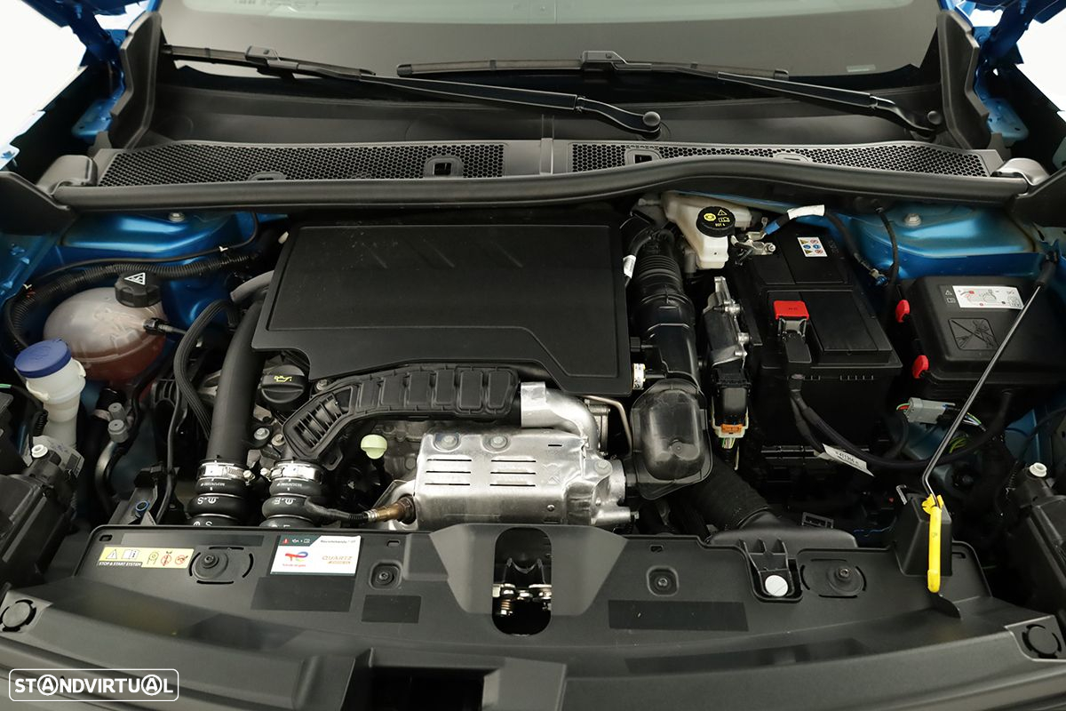 Peugeot 2008 1.2 PureTech Allure - 24