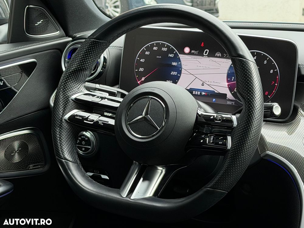 Mercedes-Benz C 300 4MATIC 9G-TRONIC AMG Line - 6
