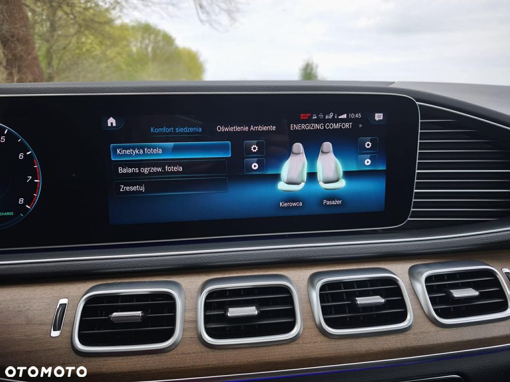 Mercedes-Benz GLE - 10