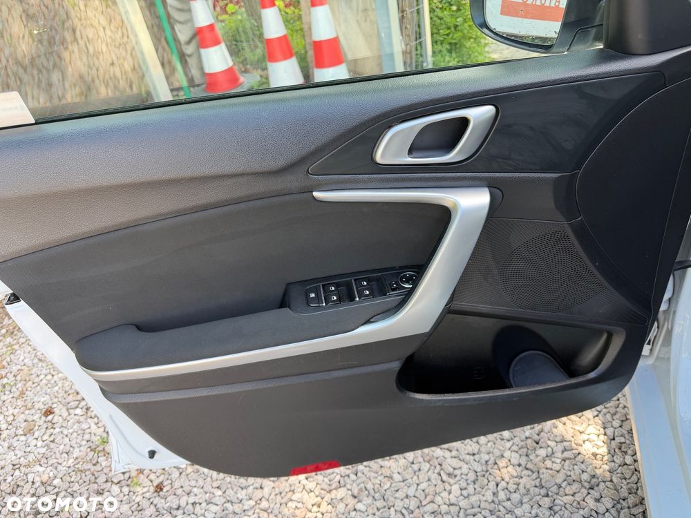 Kia Ceed 1.0 T-GDI S - 18