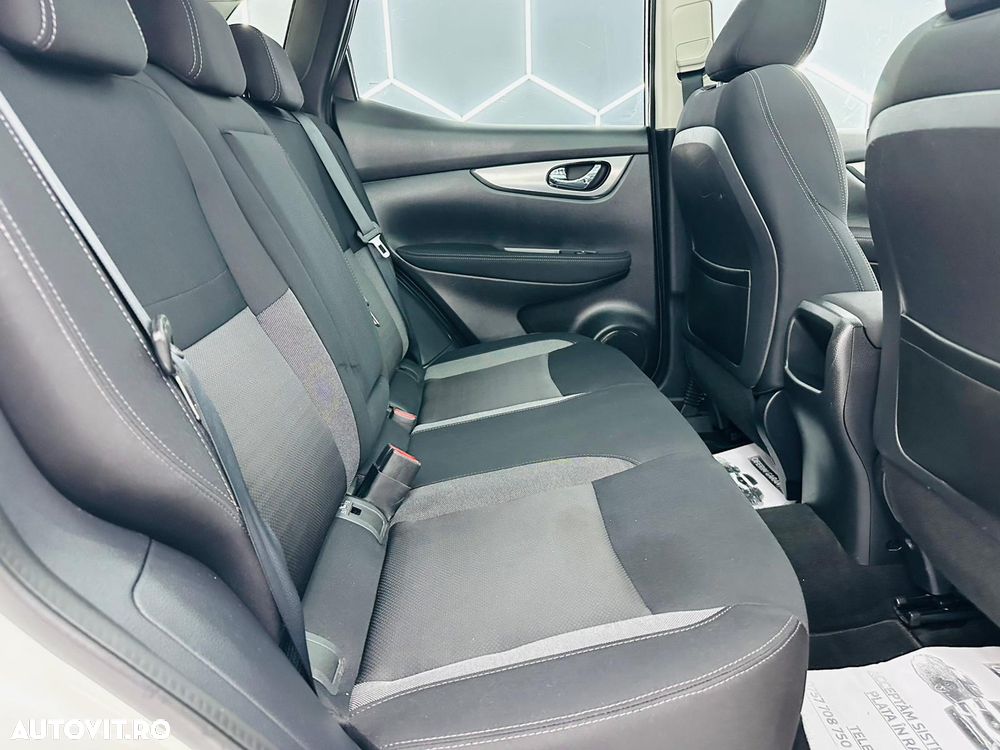 Nissan Qashqai 1.2 DIG-T N-Vision - 7