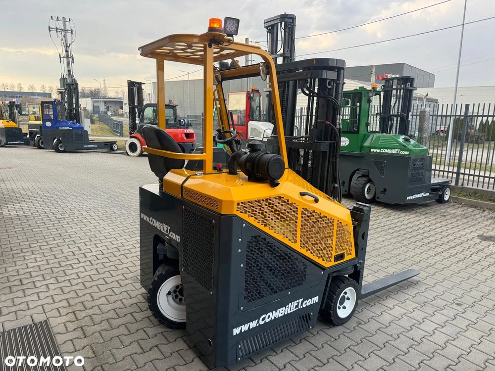 Combilift CB3000 // LPG // 6905 godzin !!! Duży wybór Combiliftów - 19