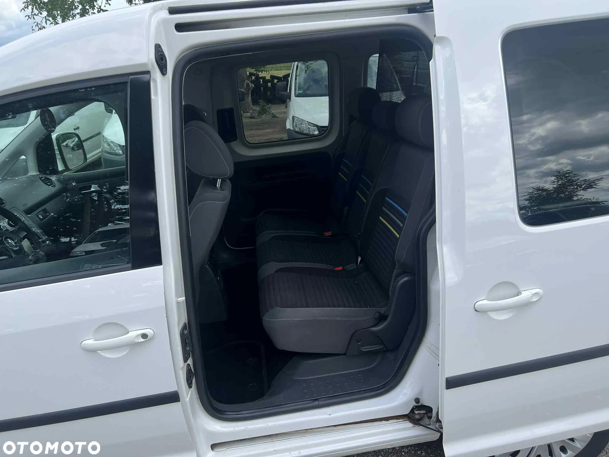 Volkswagen Caddy - 28