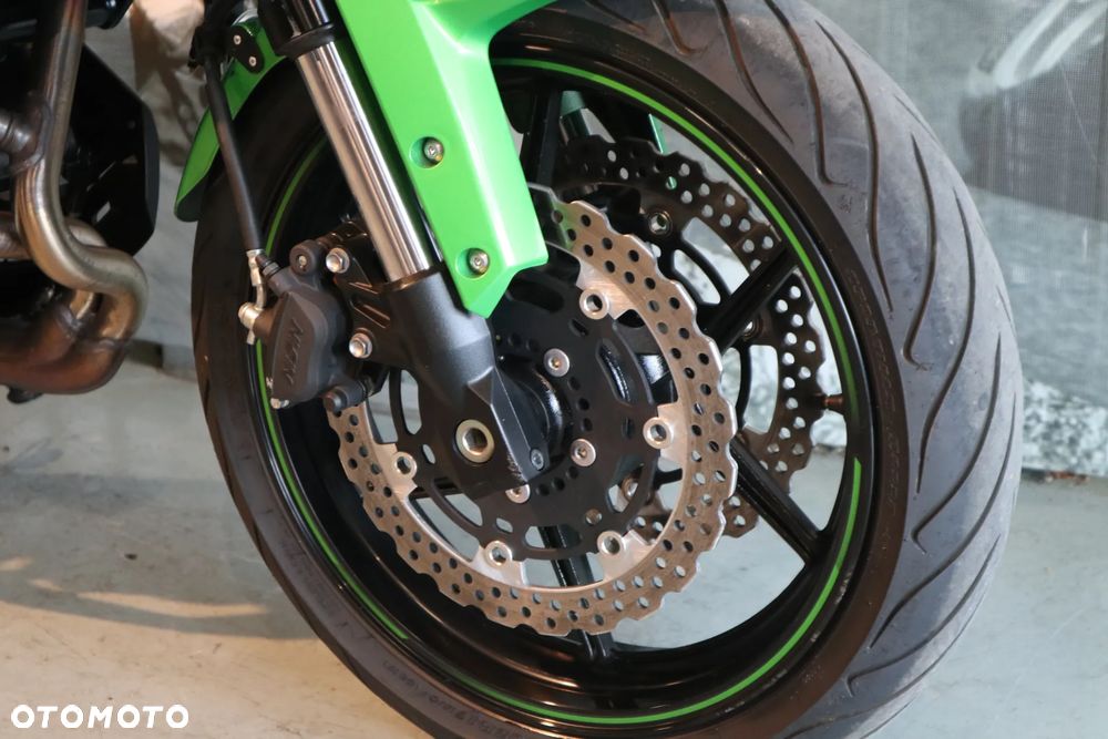 Kawasaki Versys 650 - 17