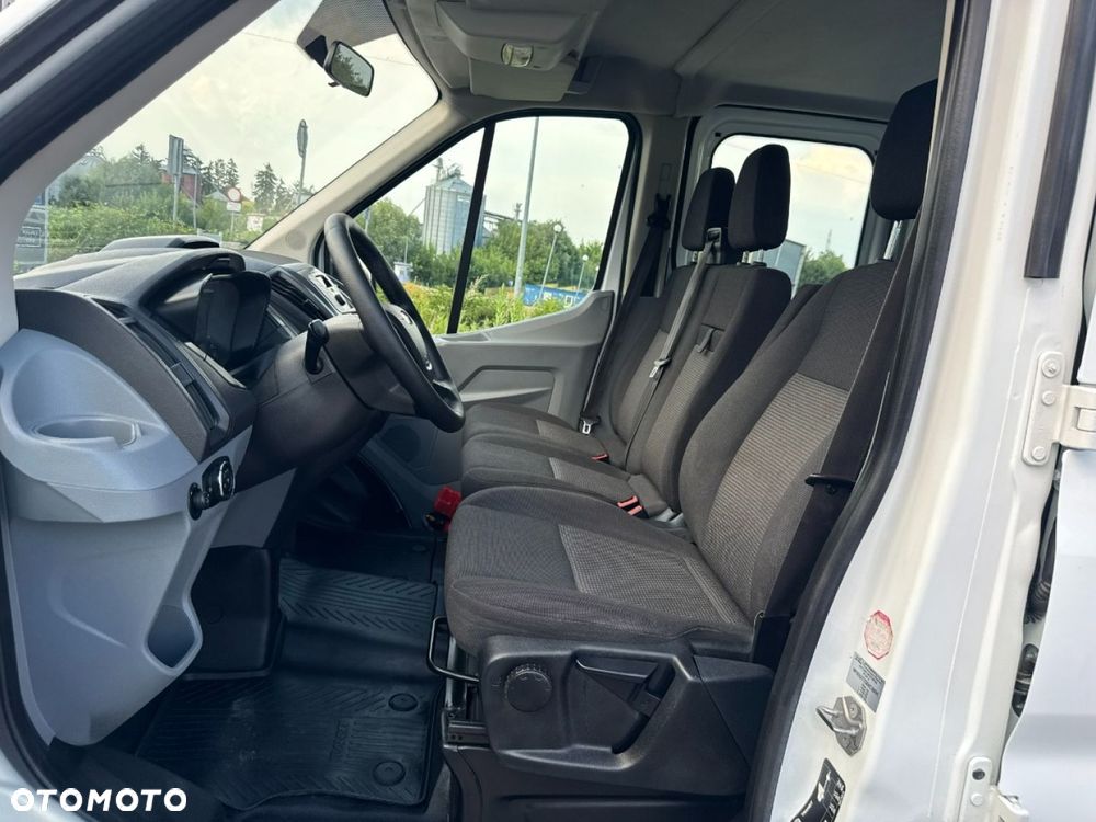 Ford Transit - 31