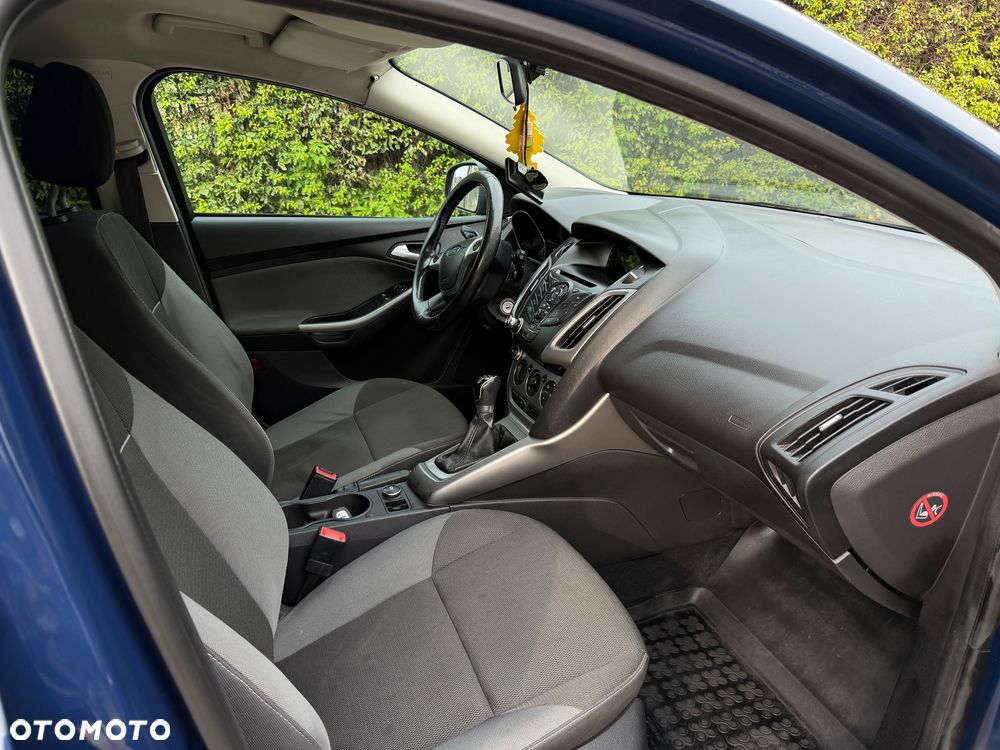 Ford Focus 1.6 FF Titanium - 40