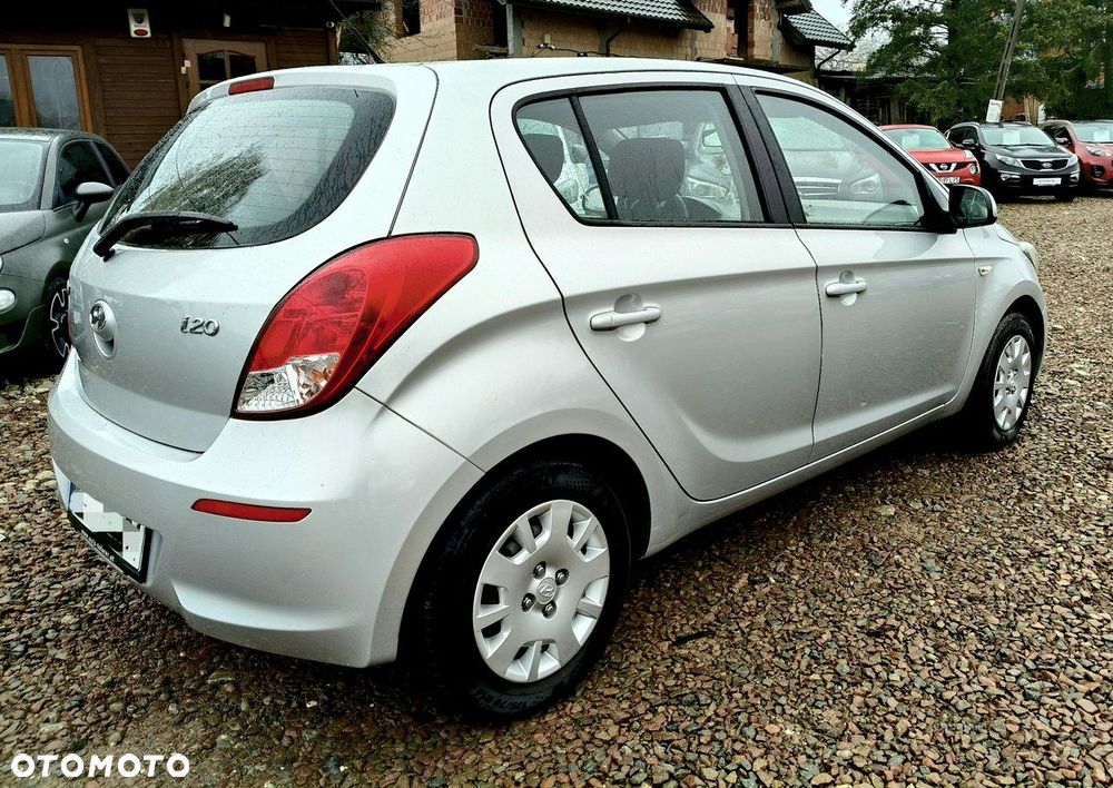 Hyundai i20 1.2 BlueDrive Classic + - 3