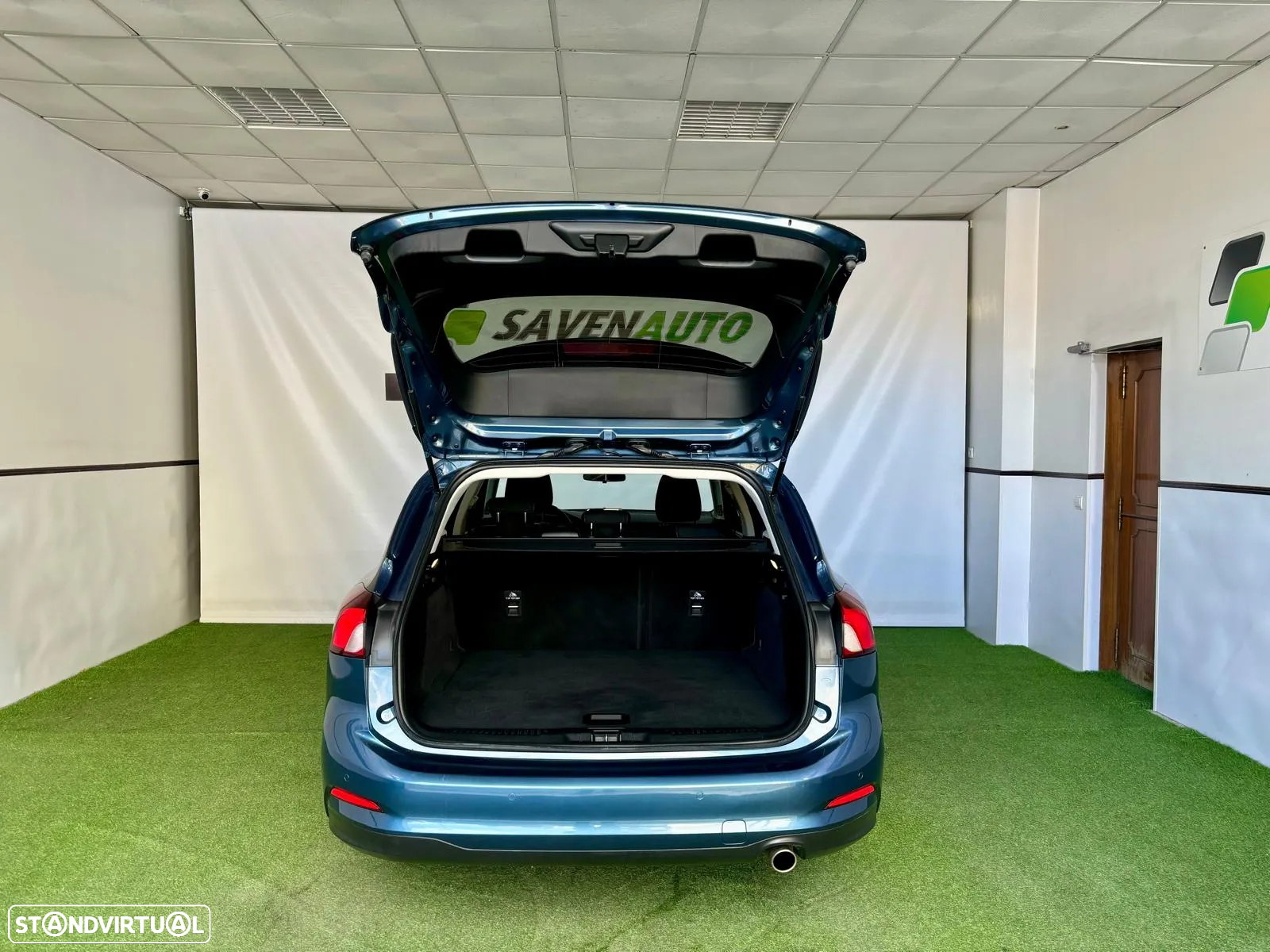 Ford Focus SW 1.0 EcoBoost Active - 28