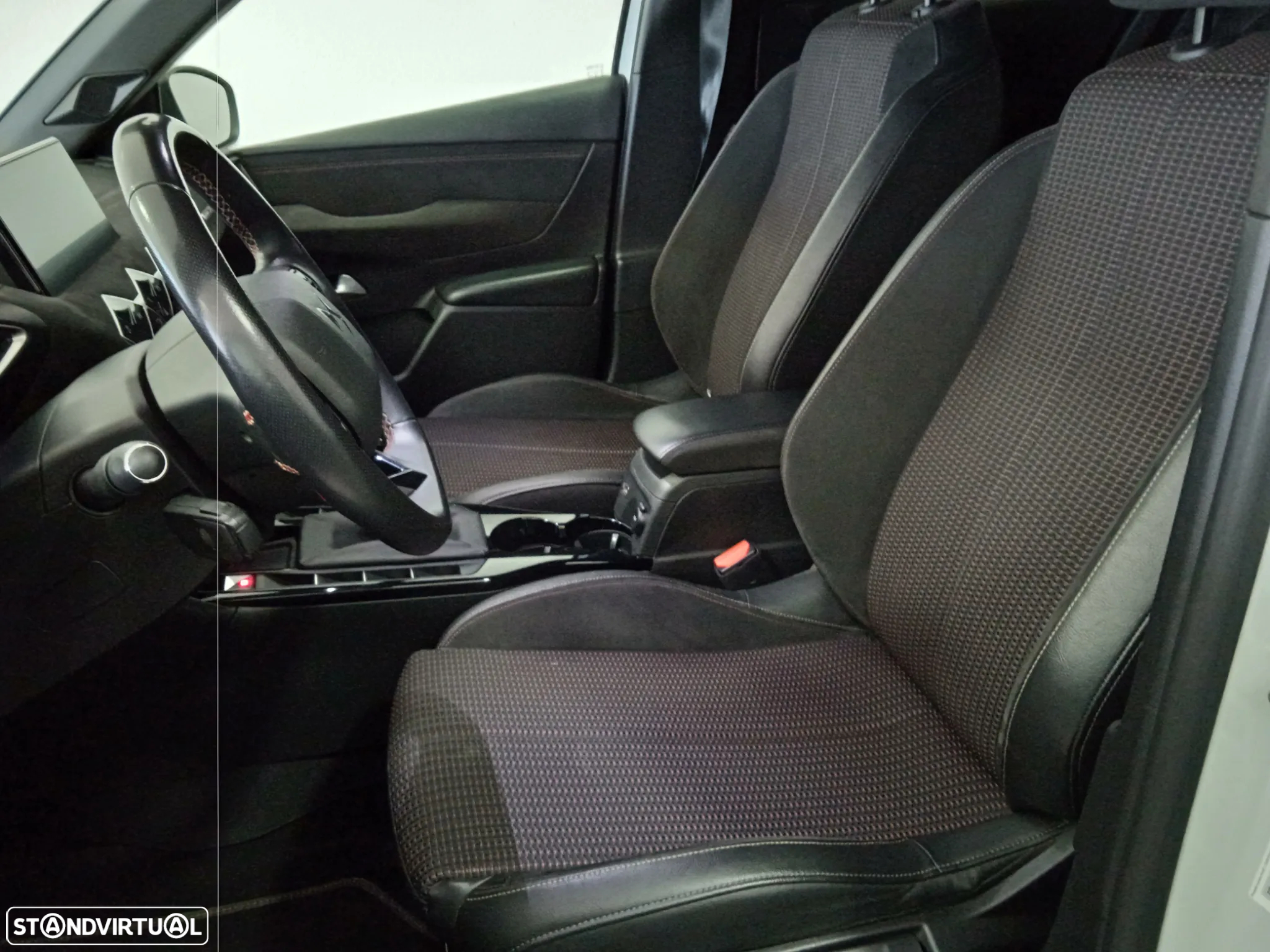 DS DS3 Crossback 1.5 BlueHDi Performance Line - 17
