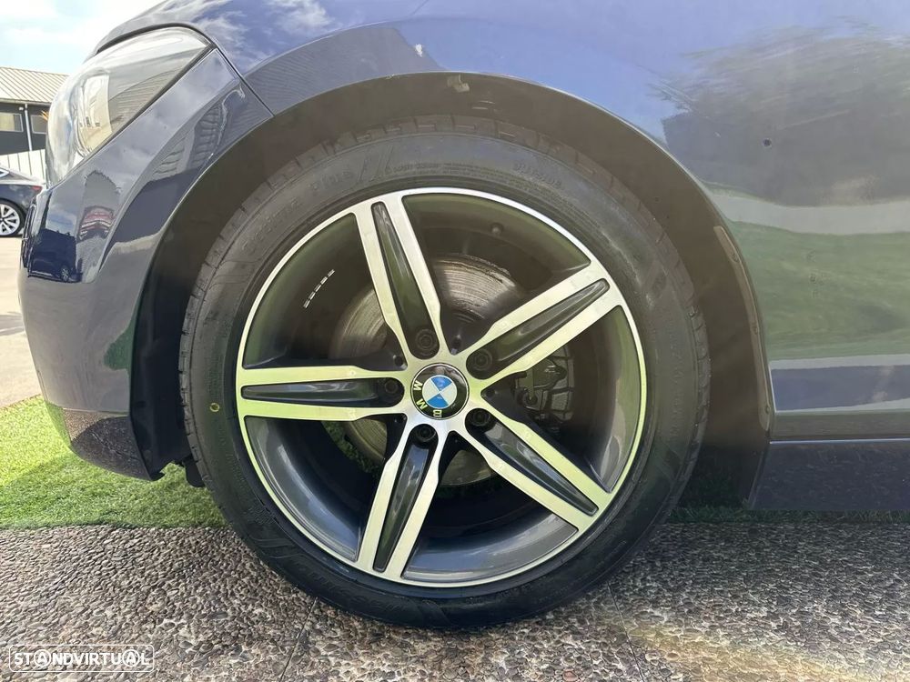 BMW 125 d Sport Line — fotografia 20