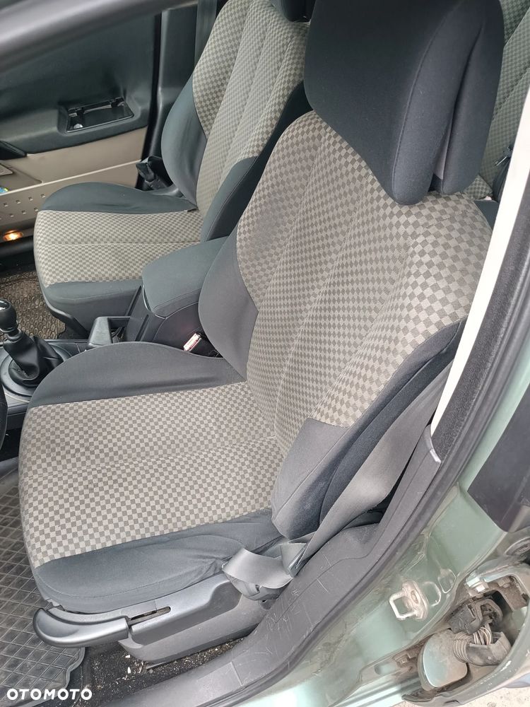 Renault Megane 1.9 dCi Luxe Dynamiq - 8