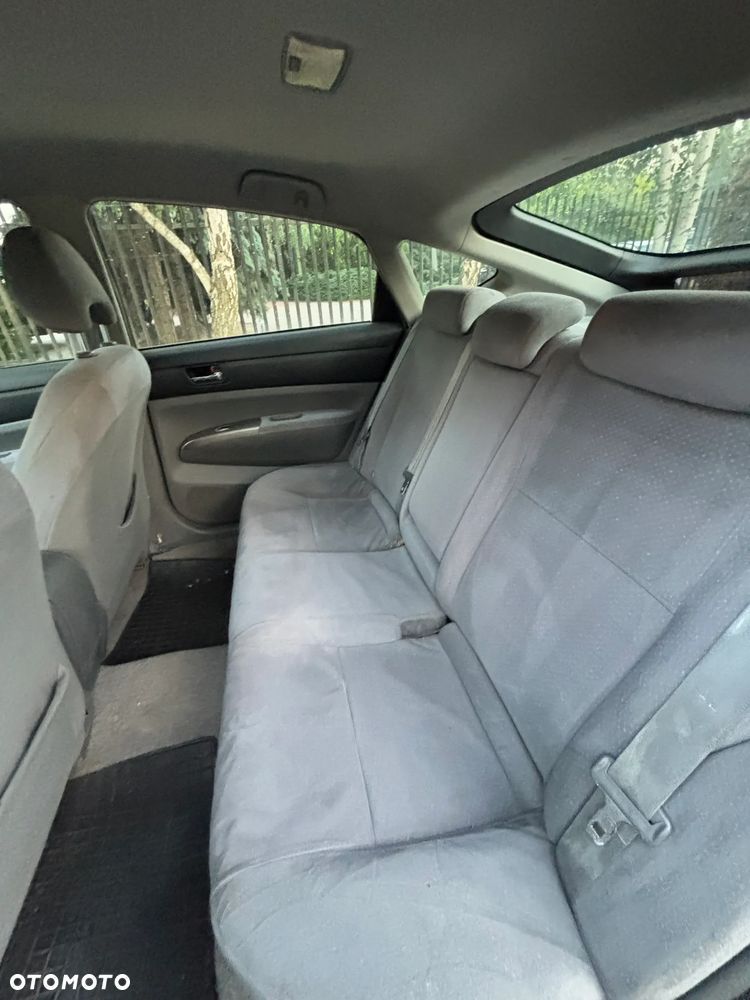 Toyota Prius 1.5 VVT-i Prestige - 27