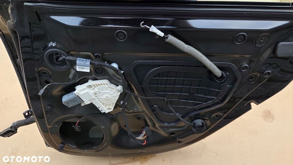 AUDI A5 8T SPORTBACK LIFT LY9T DRZWI PRAWY TYŁ KOMPLETNE ORYGINAŁ LAKIER - 4