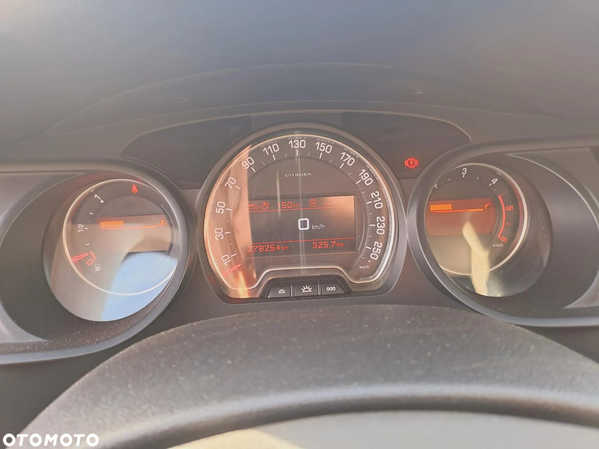 Citroën C5 2.0 HDi Exclusive - 16