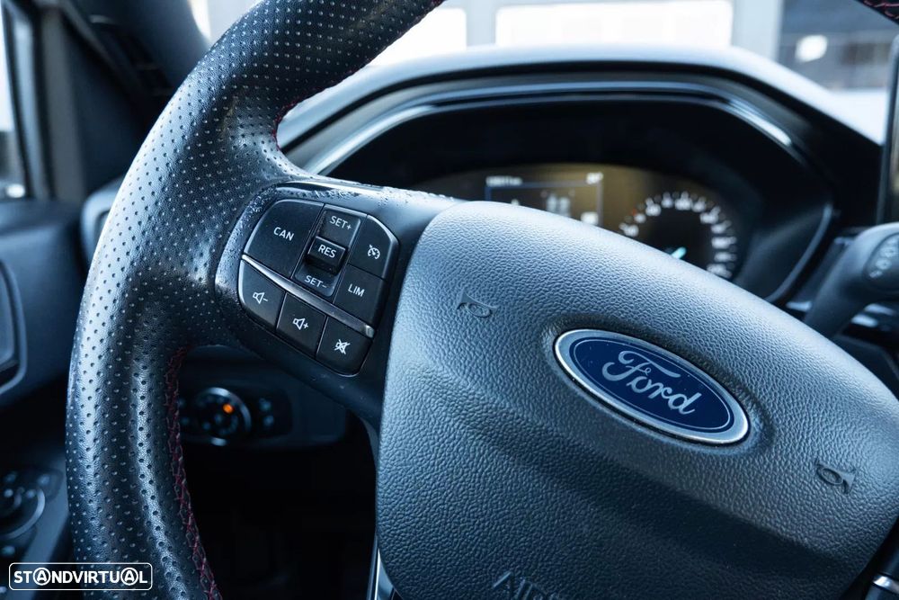 Ford Focus SW 1.5 TDCi EcoBlue ST-Line - 23