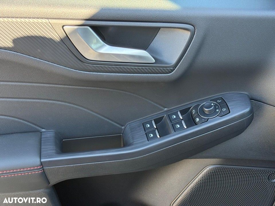 Ford Kuga 1.5 EcoBoost A8 FWD ST-Line - 18