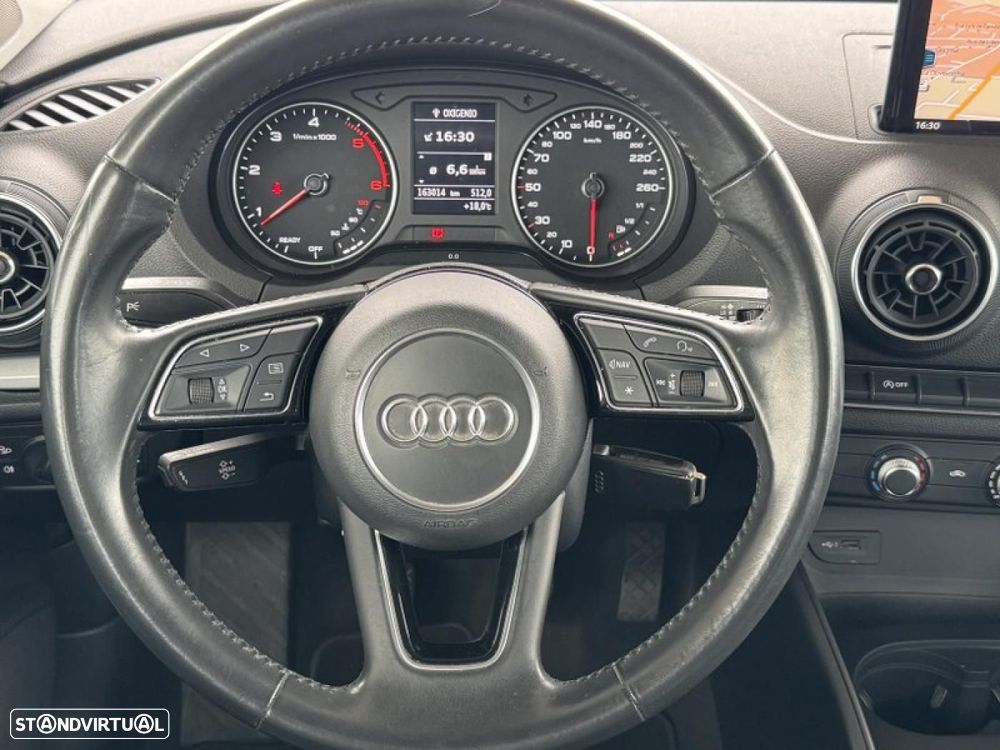 Audi A3 Sportback 2.0 TDI - 9