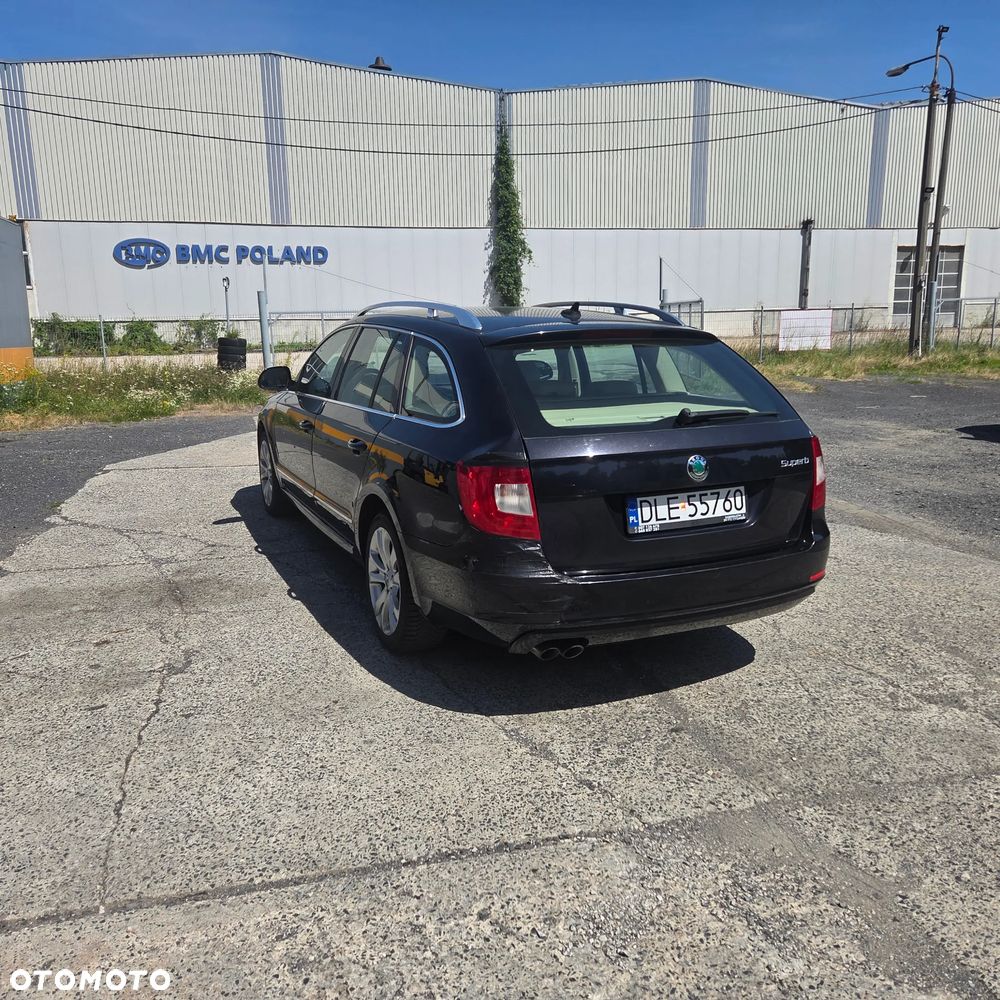 Skoda Superb 1.8 TSI Elegance DSG - 2