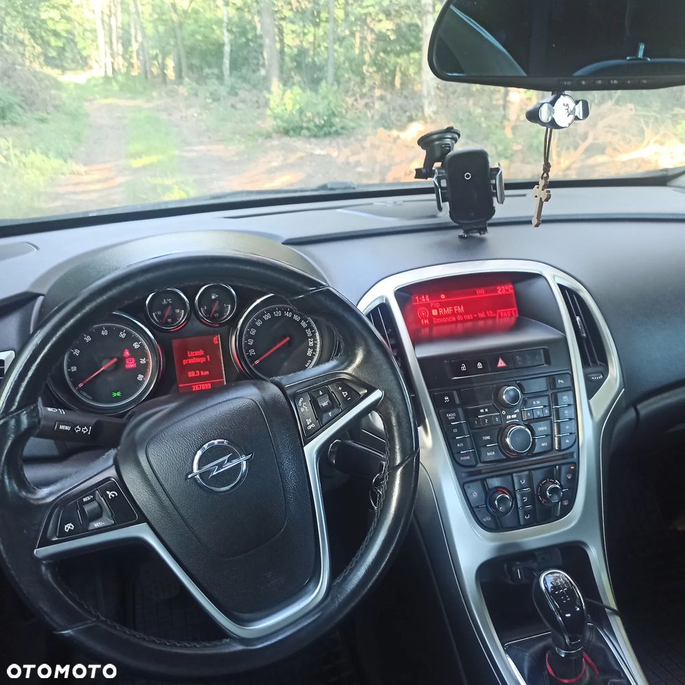 Opel Astra 1.6 - 12
