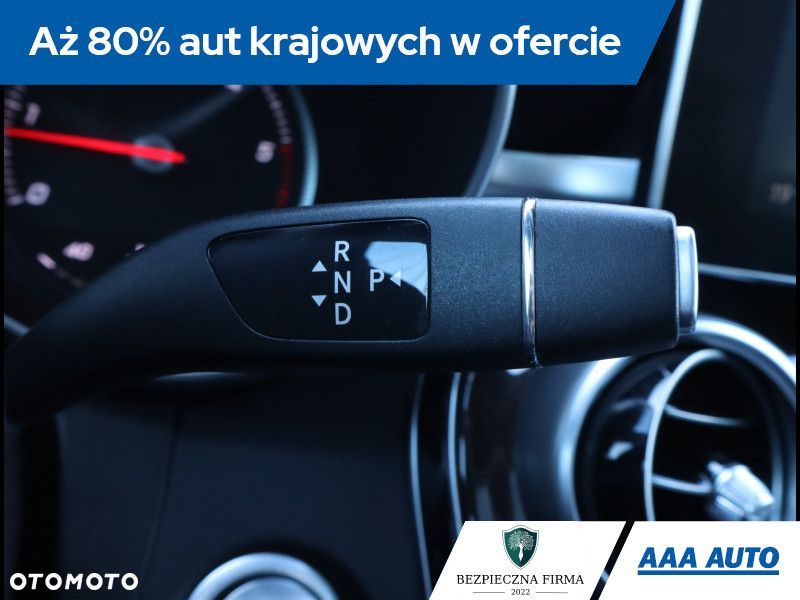 Mercedes-Benz GLC - 21