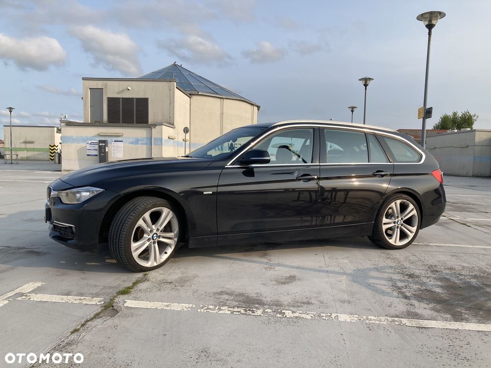 BMW Seria 3 318d xDrive Luxury Line - 3