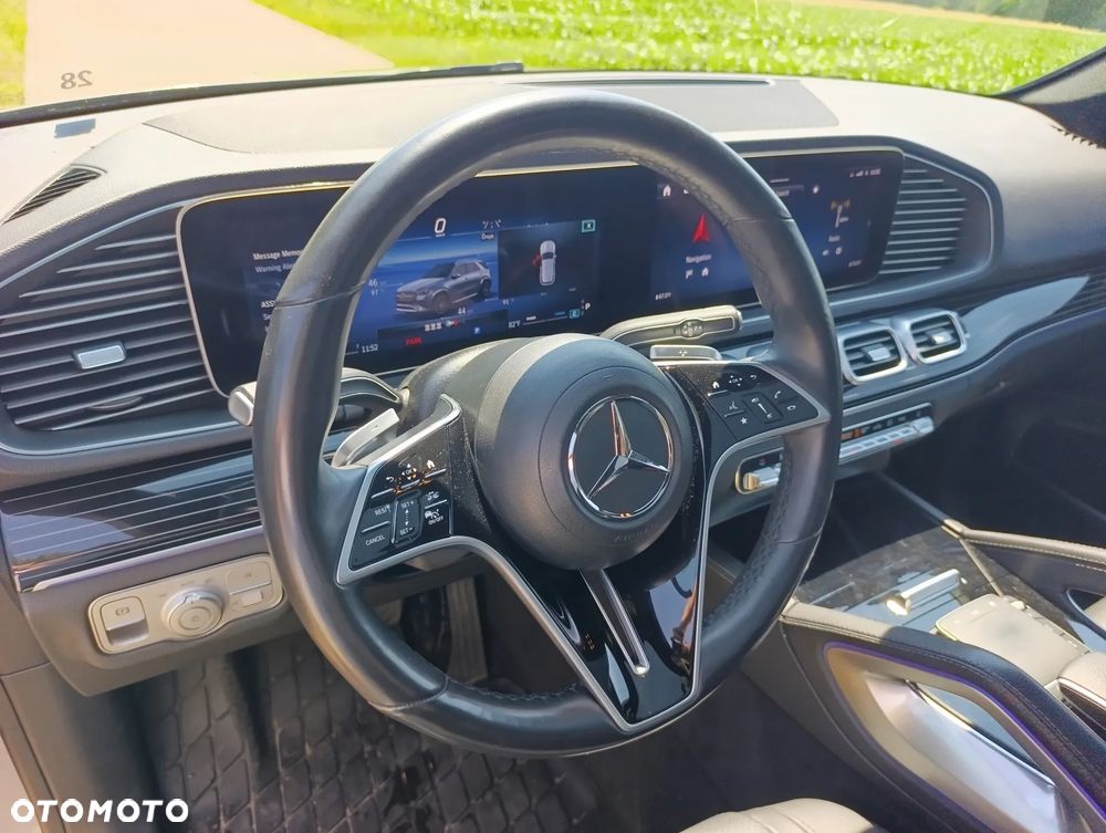 Mercedes-Benz GLE - 12