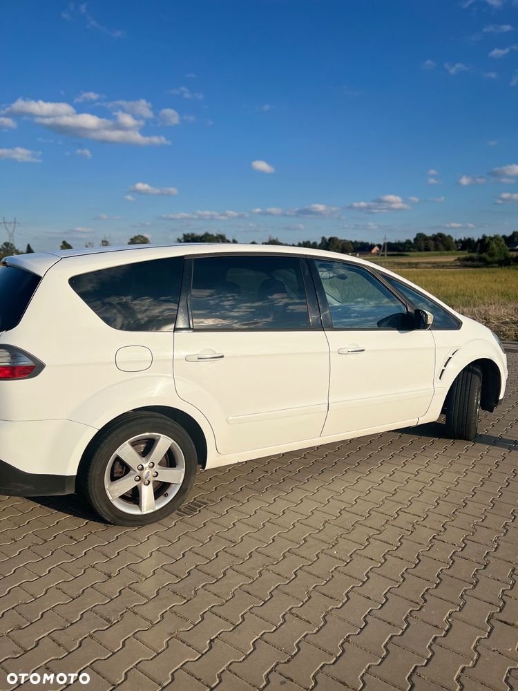 Ford S-Max - 7