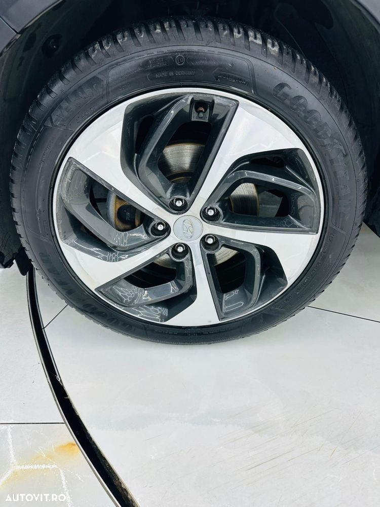 Hyundai Tucson blue 1.7 CRDi 2WD Passion Plus - 9