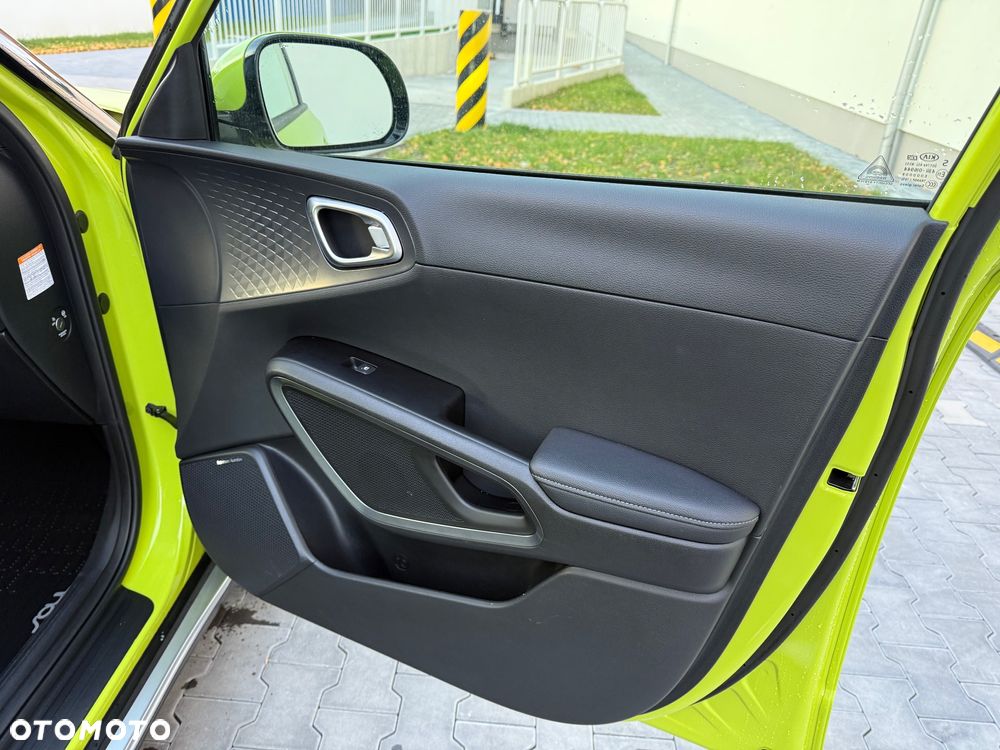 Kia Soul e-Soul 64kWh L - 24