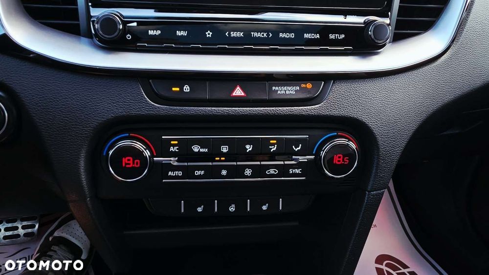 Kia ProCeed 1.4 T-GDI GT Line DCT - 17