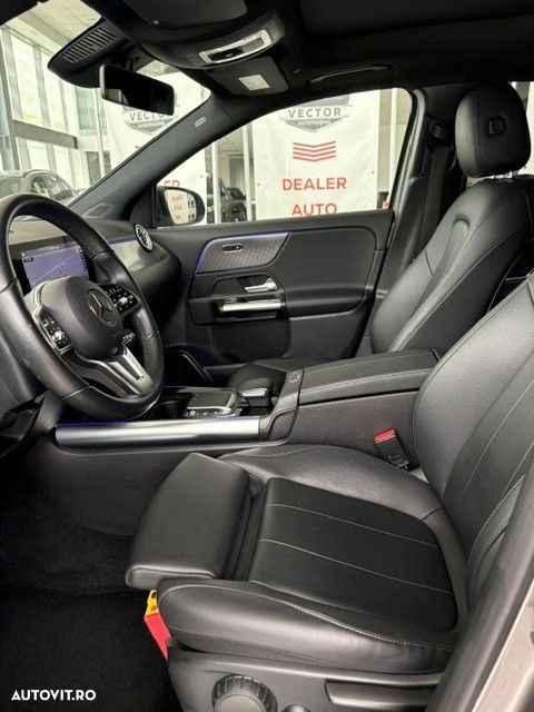 Mercedes-Benz GLA - 10