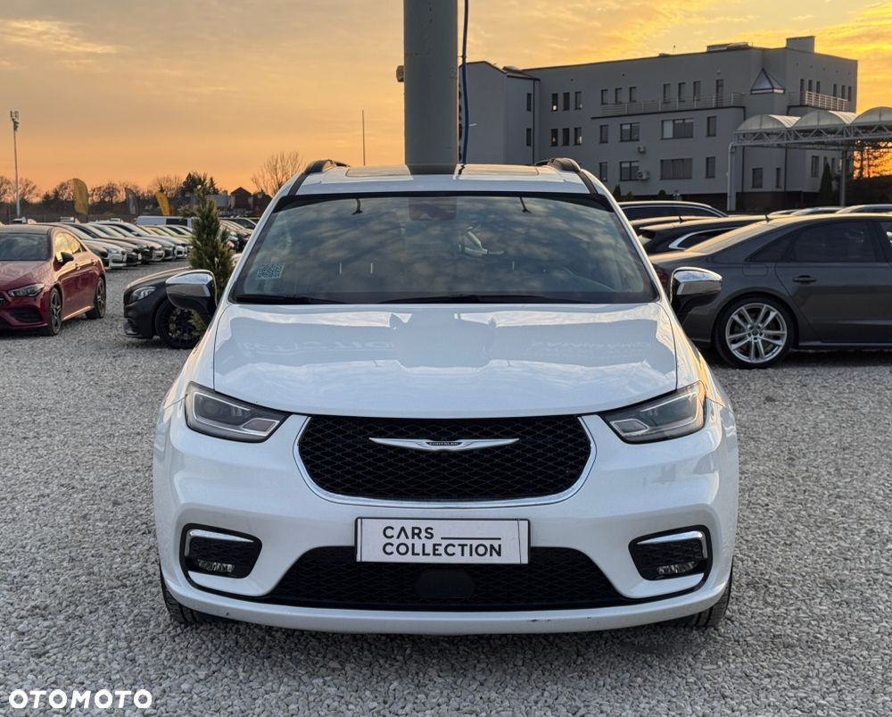 Chrysler Pacifica - 9