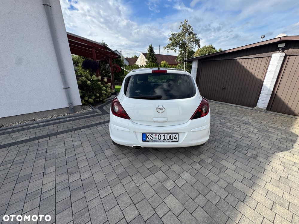 Opel Corsa 1.4 16V Sport - 4