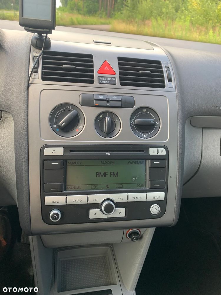 Volkswagen Touran 2.0 TDI Freestyle - 17