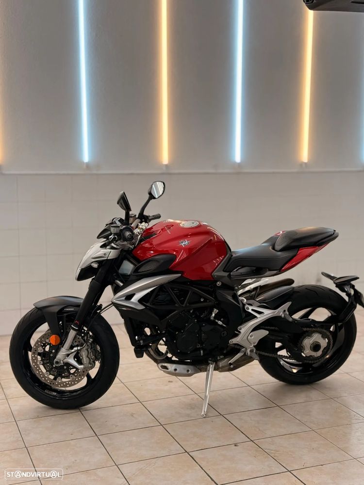MV Agusta Brutale - 5