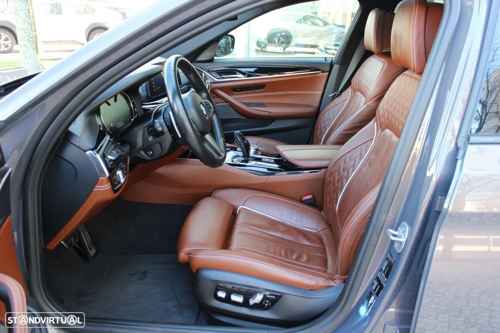 BMW 525 d Pack M Auto - 12