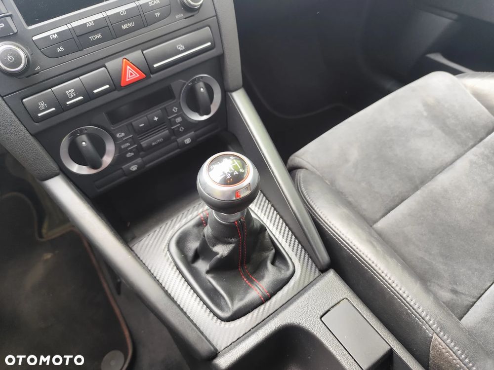 Audi A3 Sportback 2.0 TDI Ambiente - 25